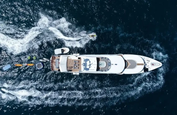 Champagne Seas - Image 31
