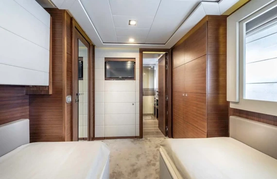 Argento S - Image 11