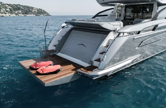 Never Give Up - Image 20