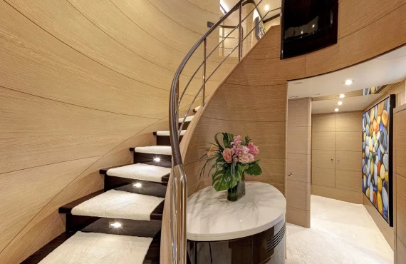 Sur La Mer - Image 18