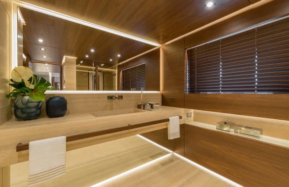 Utopia IV - Image 17