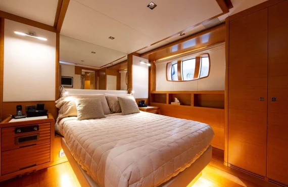 Sofia of Tortola - Image 6