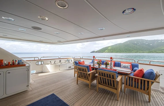 Sur La Mer - Image 25