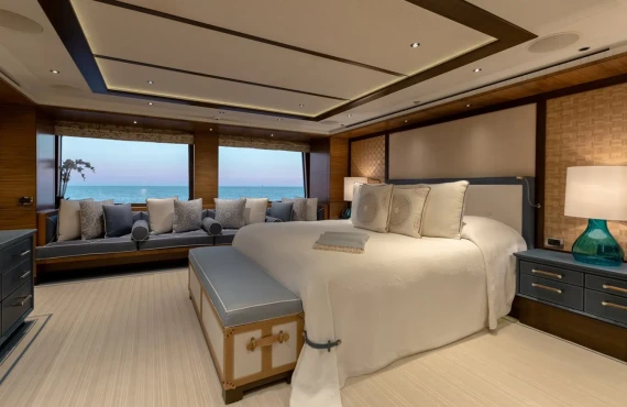 Baton Rouge - Image 6