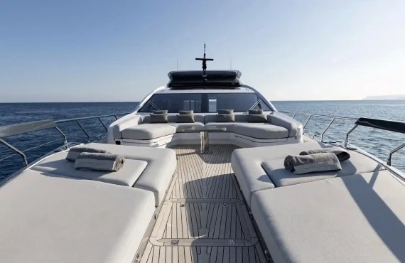 Never Give Up - Image 14