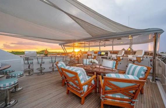 La Sirena - Image 23