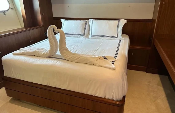 Friendship - Image 9