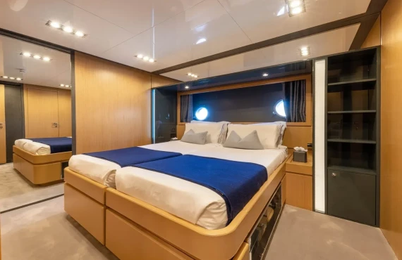 Silver Breeze - Image 7