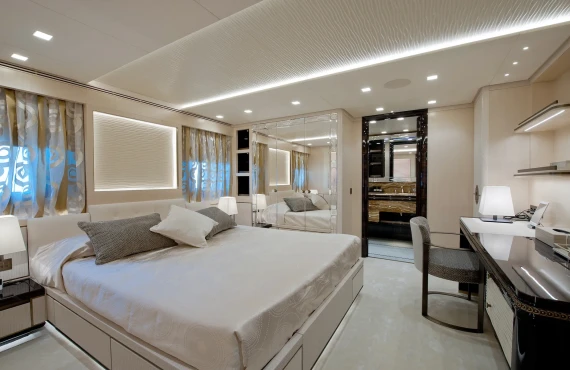 The Scorpion - Image 11