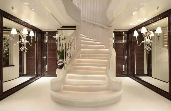 Lioness V - Image 17