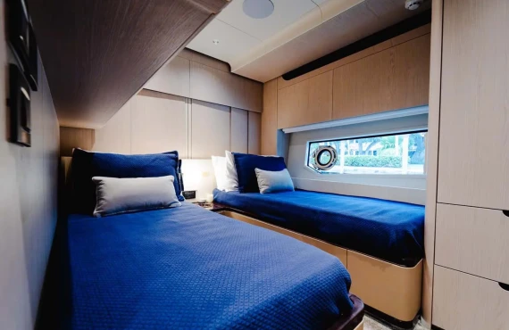 Limitless - Image 13