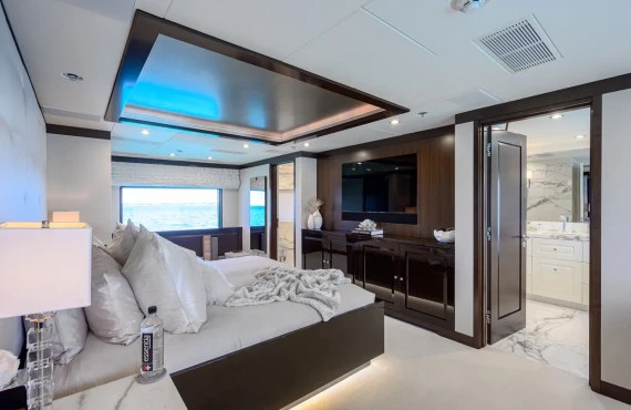 Missing Link - Image 10