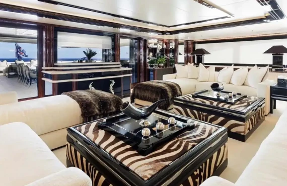 Lioness V - Image 21