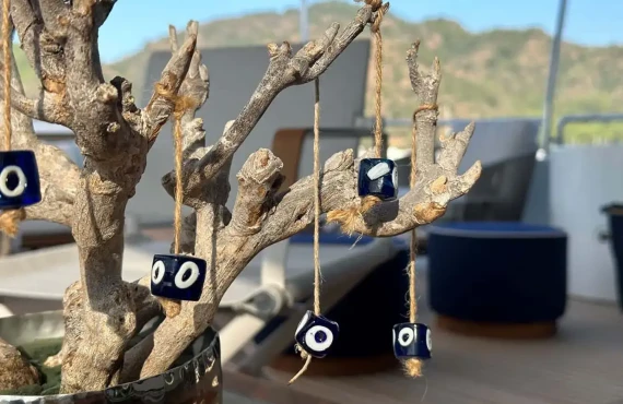 Friendship - Image 13