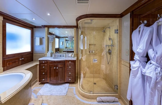 Silver Lining - Image 18