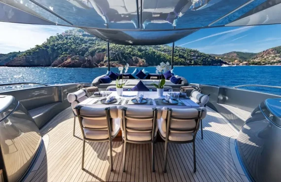 Silver Breeze - Image 12