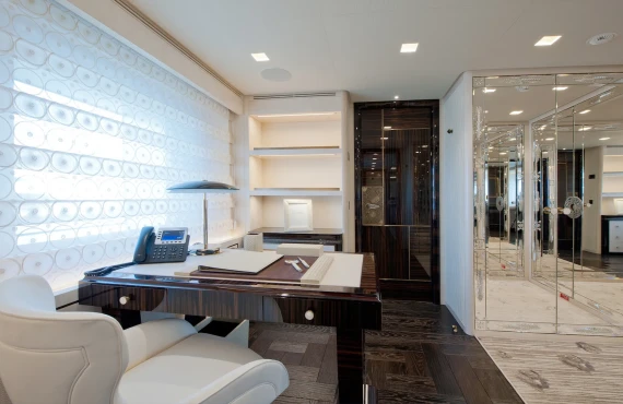 The Scorpion - Image 9