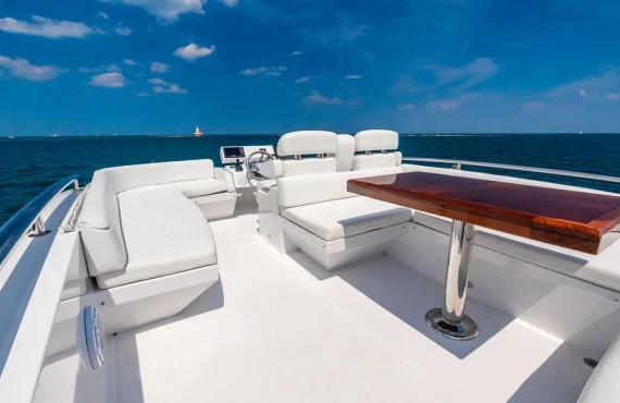 Latitude - Image 22