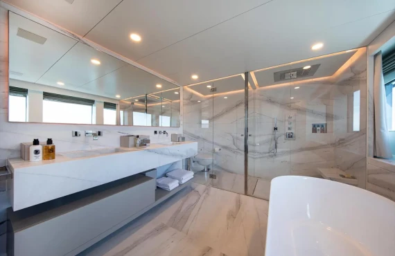 R Juniors - Image 20