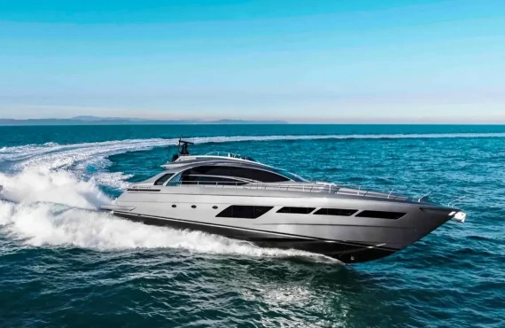 Alexandra - Image 17