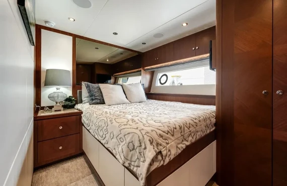 Wiggle Room - Image 9