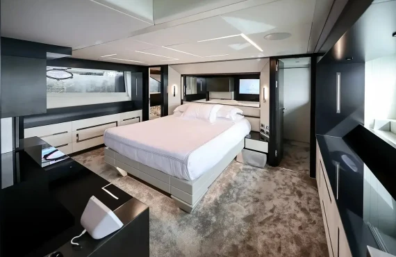 Queen B Sport - Image 6