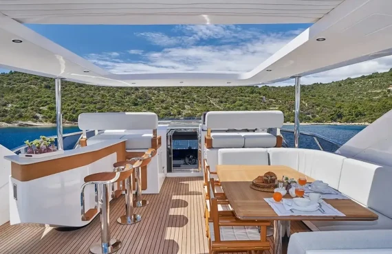 Aluminia Too - Image 10