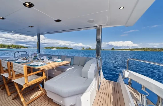 Aluminia Too - Image 12