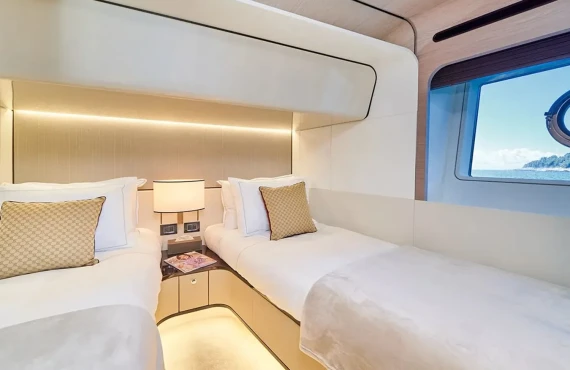 Aluminia Too - Image 6