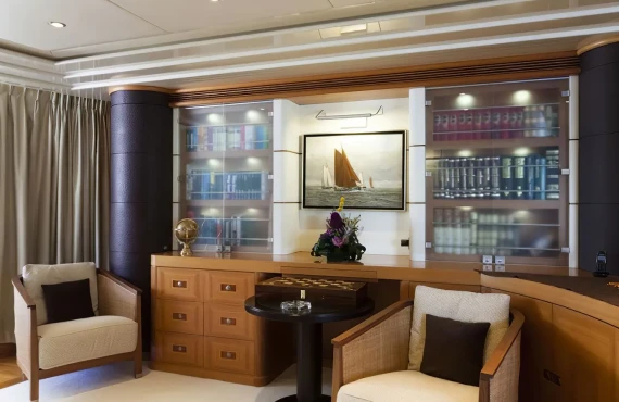 Red Sapphire - Image 10