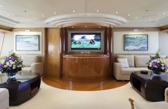 Red Sapphire - Image 11