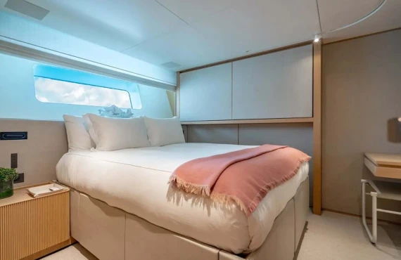 Midlife Muse - Image 7