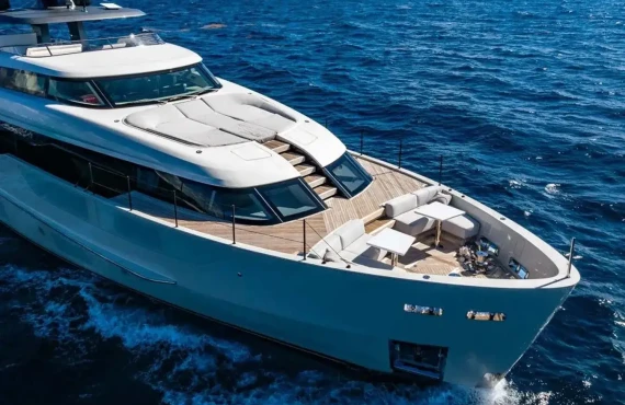 Midlife Muse - Image 18