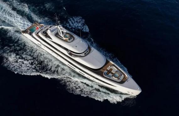 Lady Estey - Image 25