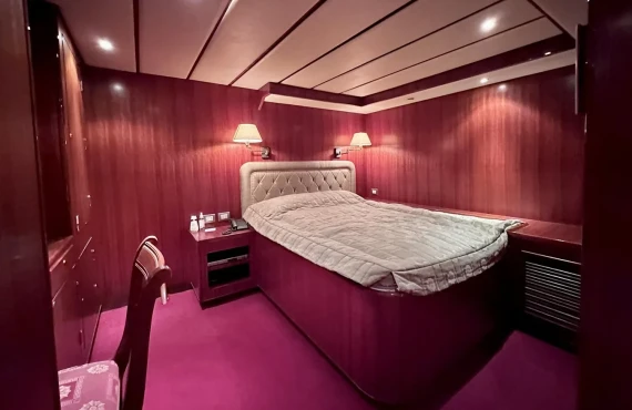 Western Isles - Image 9