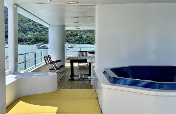 Western Isles - Image 16