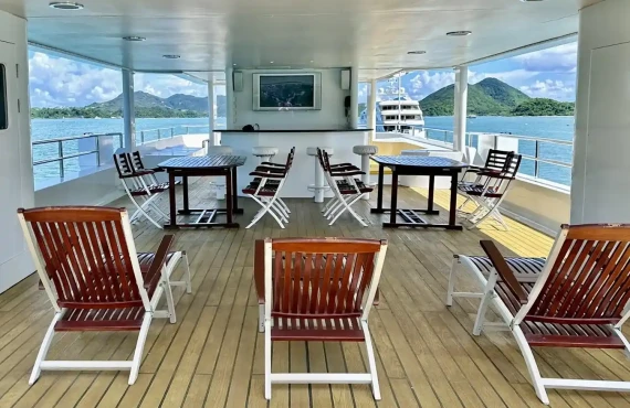 Western Isles - Image 13