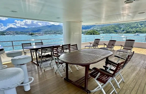 Western Isles - Image 15