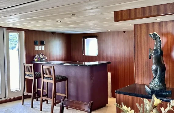 Western Isles - Image 4