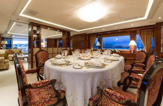 Crystalady - Image 4