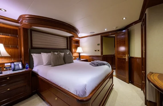 Excellence - Image 9