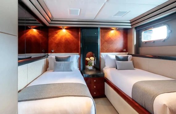 Silver Dream - Image 11