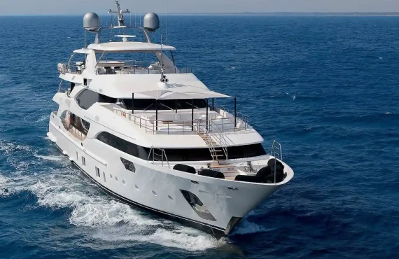 Equus - Image 10
