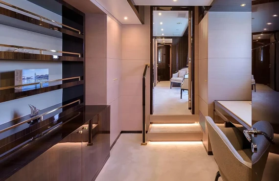 Chrimi III - Image 10