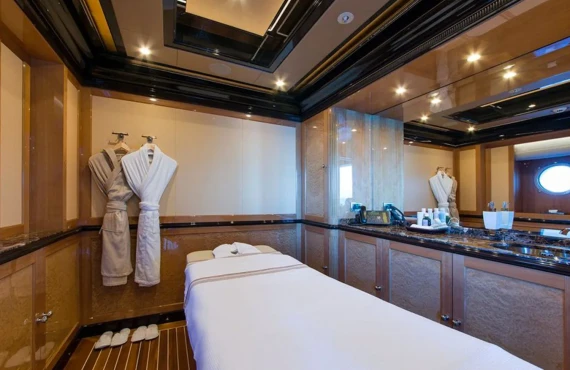 I Dynasty - Image 15