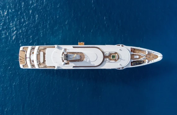 I Dynasty - Image 24