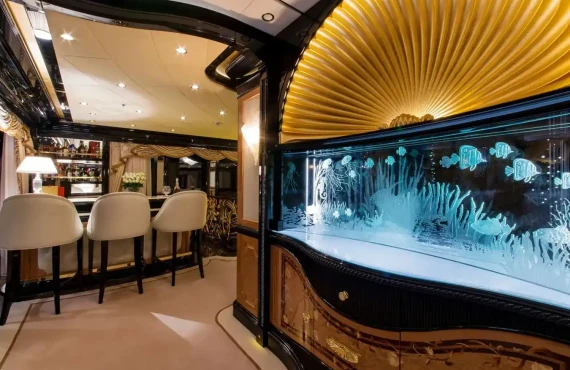 I Dynasty - Image 12