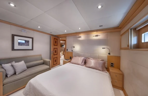 Happy Dolphin II - Image 7