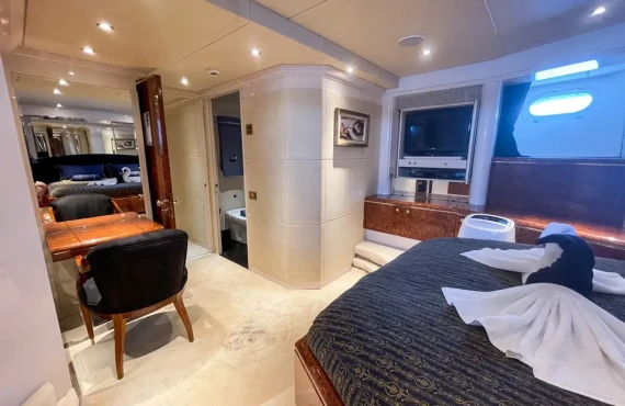 Obsessions - Image 9