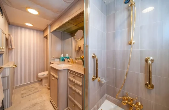 Escape of London - Image 17